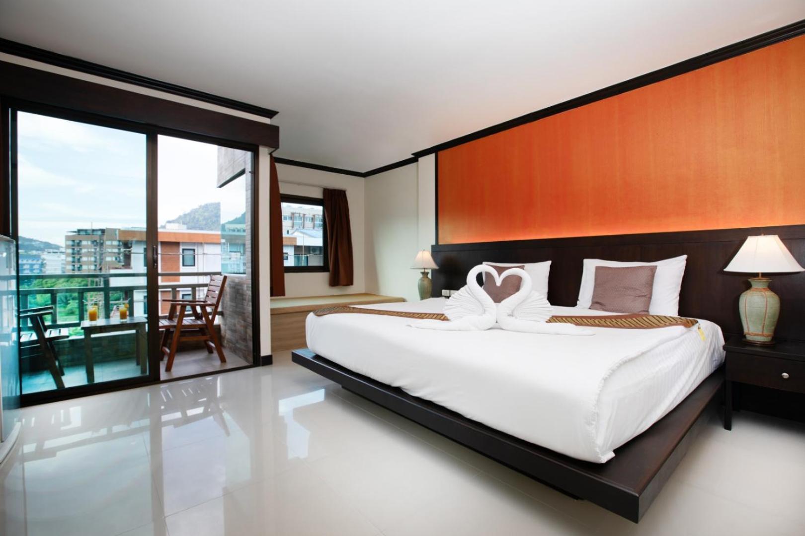 Orchid Garden Hotel Patong Exterior foto