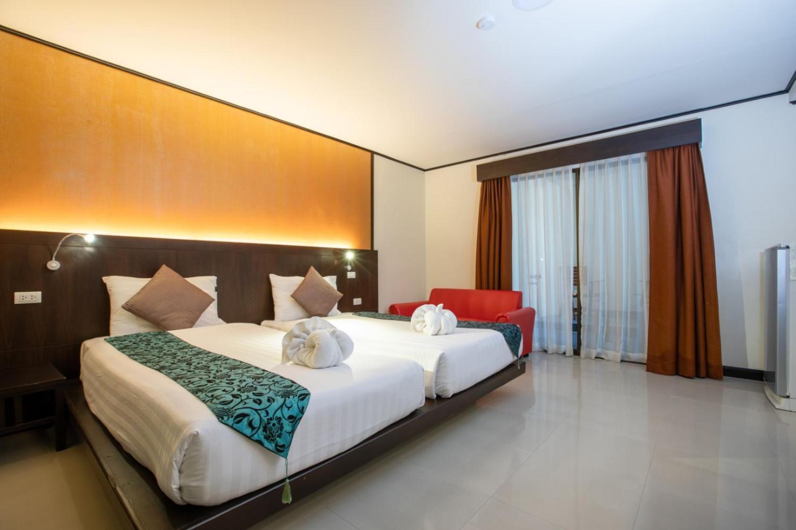 Orchid Garden Hotel Patong Exterior foto